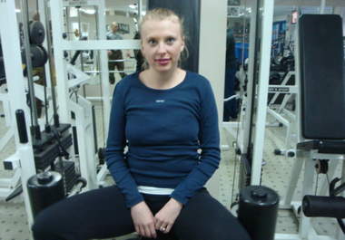 take picture of me in The fitness club promoting your website,text or everything you like big2