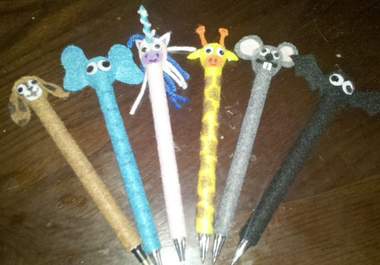 send you 2 crazy creature/animal ball point pens big2