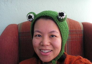 crochet you a frog hat or send you its pattern big3