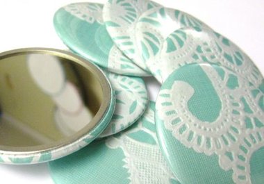 make a CUSTOM Pocket Mirror big1