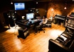 Kaskade_in_studio