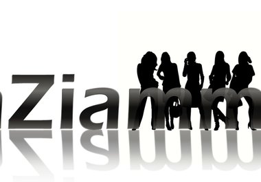 create 3 different logos for your web site or blog big1