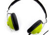 transcribe up to 7 minutes of clear recorded English, Russian, or Lithuanian text