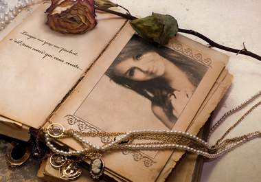 make your photo into a amazing vintage Memories photo by using Photoshop big1