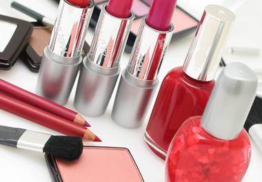 tell you how to start your own cosmetics line on a budget big1