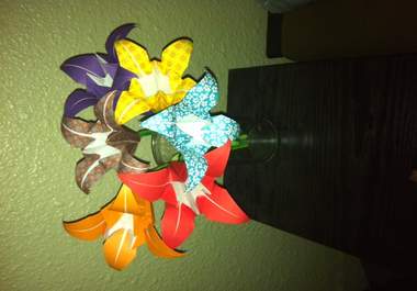 make and send you three paper flowers big1