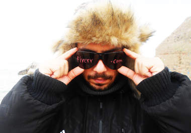 take an Awesome picture with your message written on my Sunglasses big1