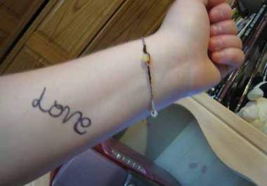 draw/paint anything on my arm big1