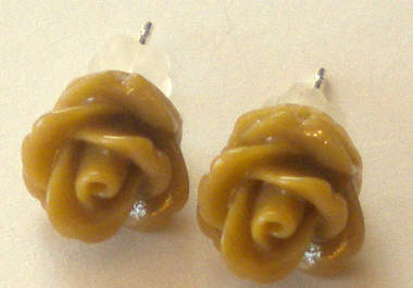 make you a pair of rose earrings in light coffee brown color big1